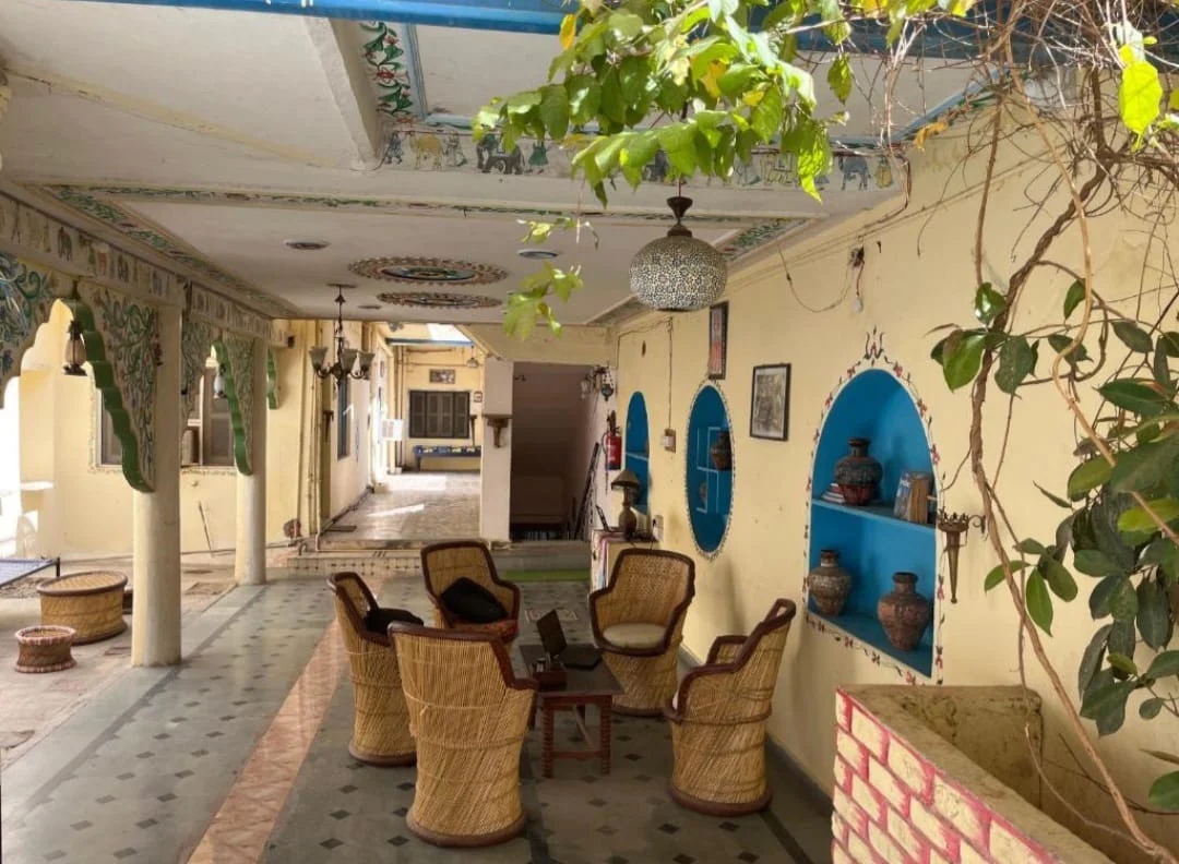 HOTEL SHREE PALACE