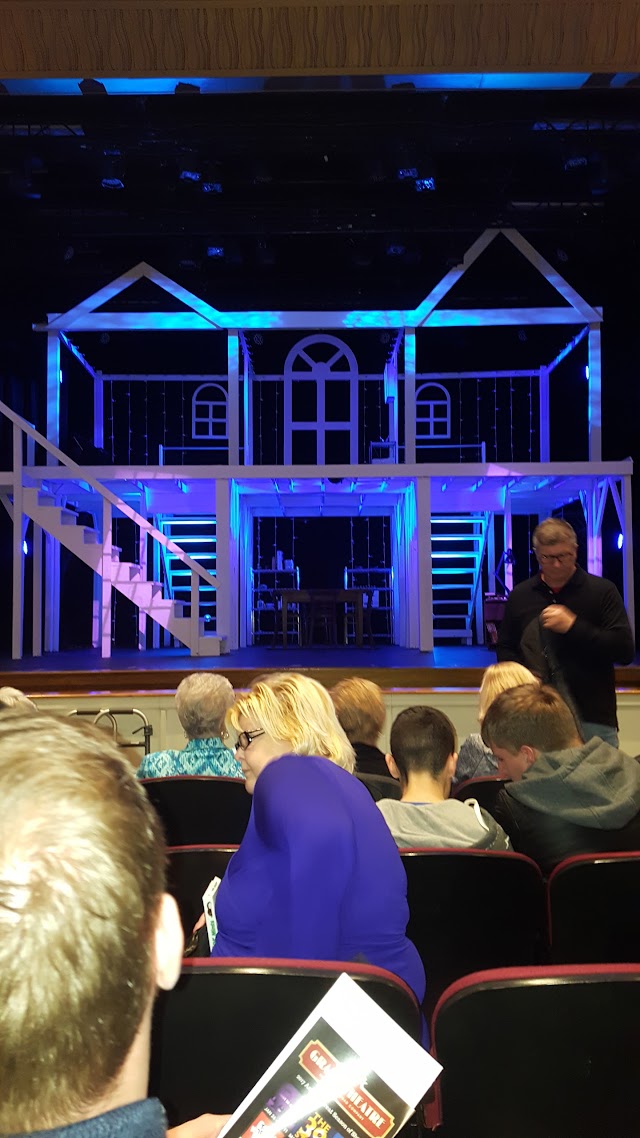 Grand Theater: Road Company Theatre Group