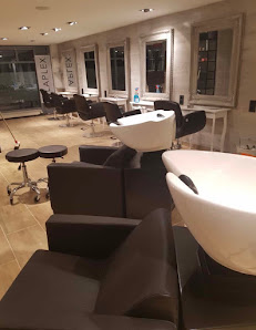 Hairzstück Schillerstraße 4, 73642 Welzheim, Deutschland