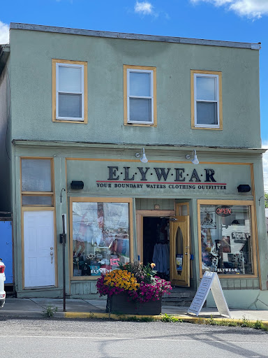 ElyWear - Visual