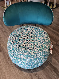 Photo n°27 de Monsieur Meuble à Brest (Magasin de canapés)