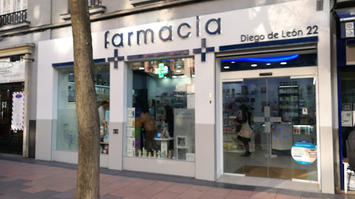 Pharmacy Diego de Leon 22 Gallery - Spain