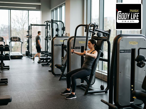 Finding the right gym near me can be confusing, especially when you’re serious about your fitness… post image