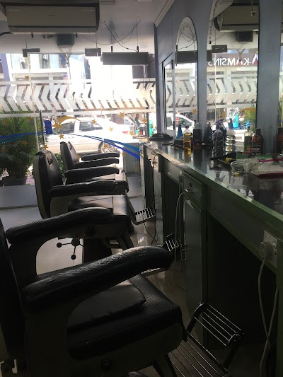 Photos of National Salon