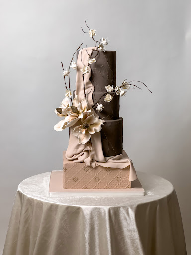 Sugar flower cake design - Thumbnail
