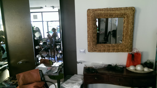 Parrucchiera Hair Chic Di Albonetti Cinzia - Thumbnail