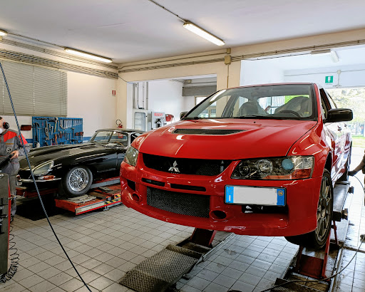 Pneus Service snc di Nicola e Claudio Ceccato - Thumbnail