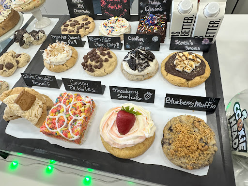 Cookiehead Bakery - Visual