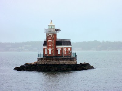 Photos of Stepping Stone Lighthouse