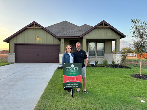 Stephanie Simmons Realty Group- Fathom Realty - Thumbnail