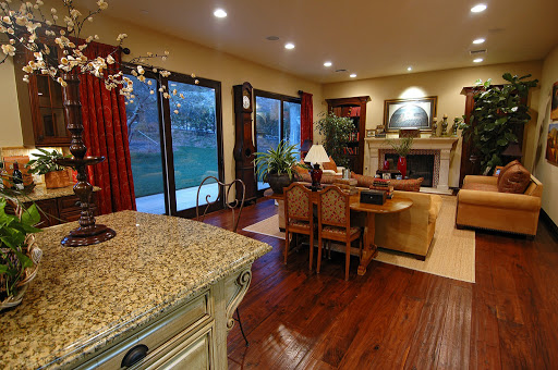 Holly Springs Real Estate Pros Gallery - United States