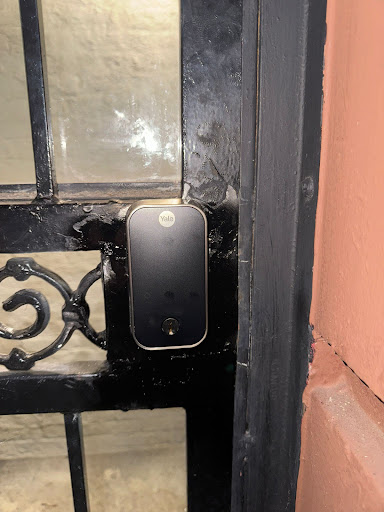 High Security Locksmith - Visual