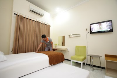 Photos of The Cabin Hotel Sutomo