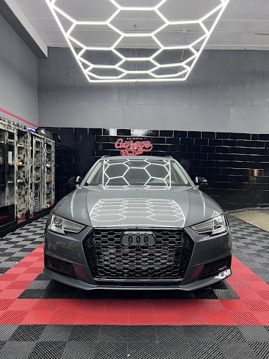 Momo detailing - Thumbnail