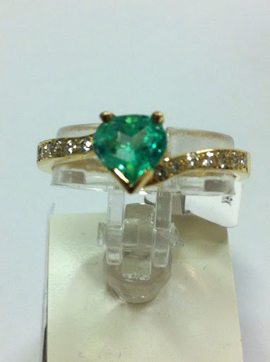 Diamond Mine Jewellers of Pelican Waters - Thumbnail