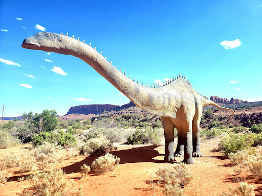 Moab Giants - Visual
