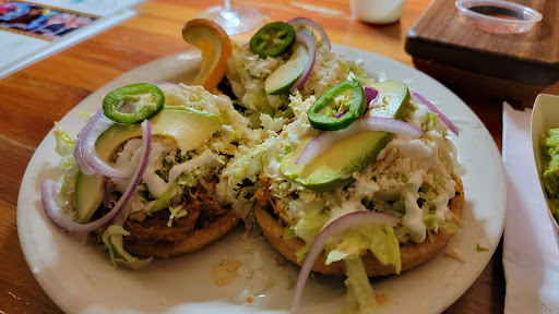 Los Panchos Tacos & Cantina Gallery - Mexico