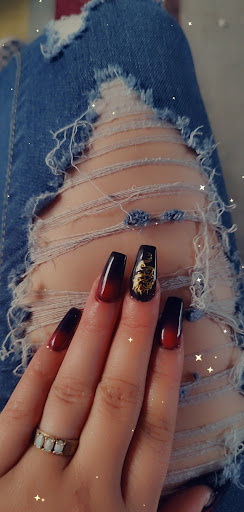 Diva’s Nails - Visual