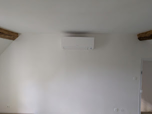 Photo n°30 de Airo - Installateur de Pompes à Chaleur à Mareil-le-Guyon (Fournisseur de chauffe-eau solaires)