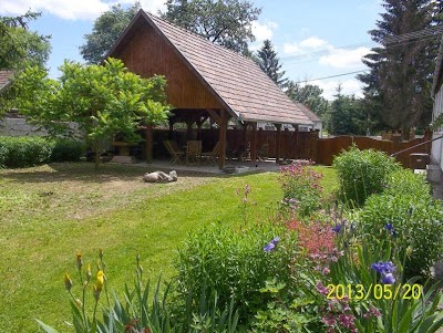 Photos of Vend&eacute;gh&aacute;z