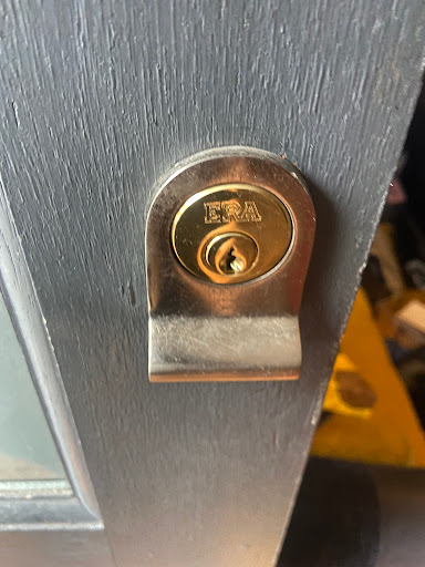 Patacon-Locksmith - Visual