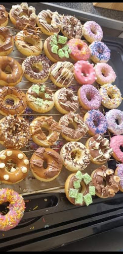 Maddie's Cakes 'N' Bakes - Thumbnail