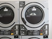 Baluko Laundry Place 喜多見駅前 コインランドリー