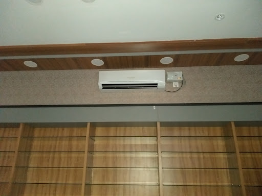 Gallery image 10