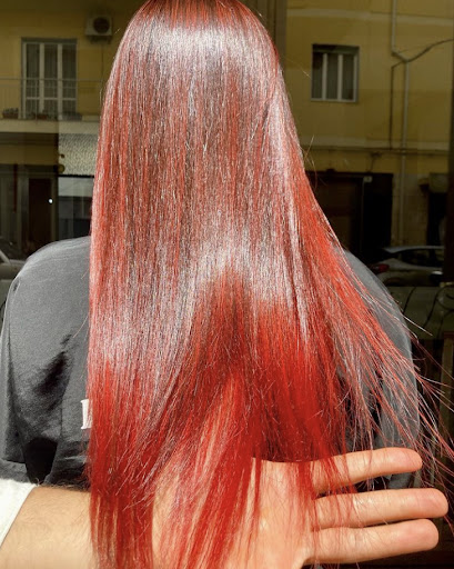 Essential -Hair-Color-Emotional Gallery - Italy