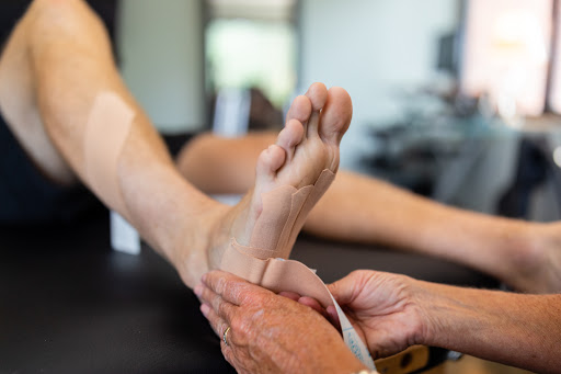Body Reset System & Dr. Brenda Shaeffer, Physical Therapy Logo