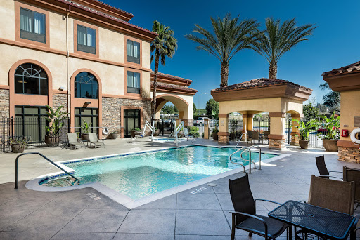 Holiday Inn Express & Suites Ontario Airport, an IHG Hotel