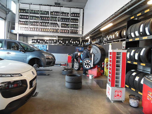 MARIOLINO GOMME SRL - BASSANO - Driver Center Pirelli - Thumbnail