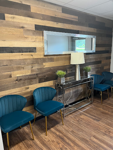 PEARL SALON SUITES- RIVERDALE