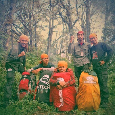 Photos of Gunung Anjasmara