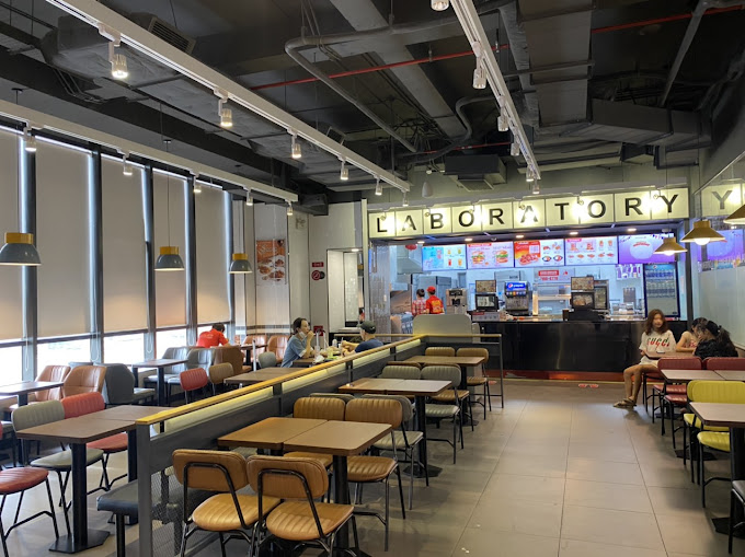 Lotteria Nha Trang Thống Nhất, 73 Thống Nhất, Vạn Thạnh, Khánh Hòa