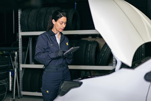 Photo n°10 de Midas COIGNIERES à Coignières (Magasin de pneus)