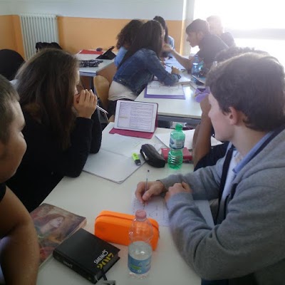 Liceo Sandro Pertini - L.E.S. Scuola Paritaria Economico Sociale Alimentazione