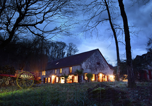 Photo de Le Petit Manoir des Bruyères à Villefargeau (89240)