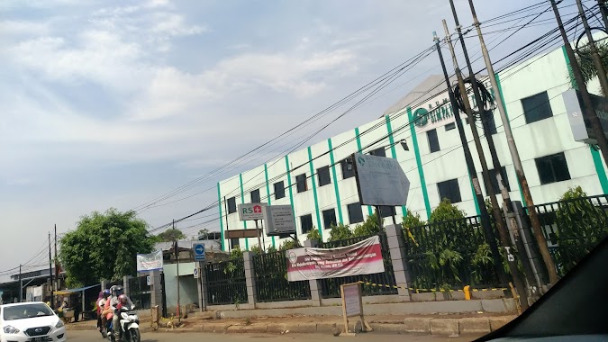 Simpangan Depok Hospital, Author: Tuti Sriwijaya