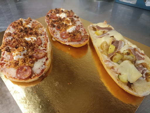 Photo 2 - Le Gourmet Burger