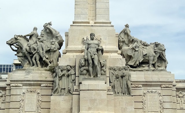 Monument to the Constitution of 1812