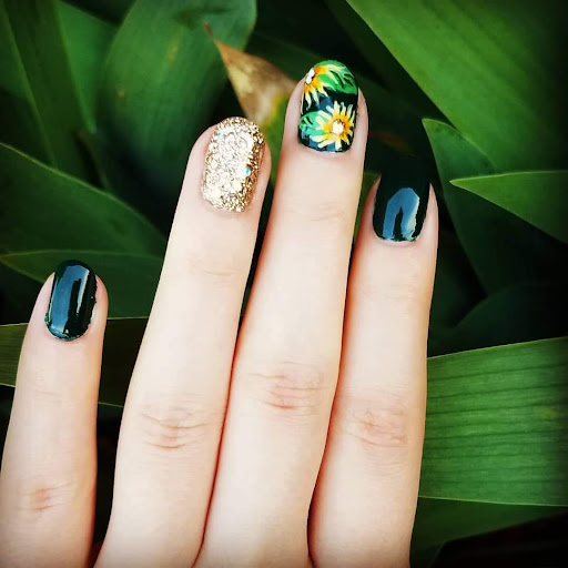 Trends Terra Bella Salon and Spa - Thumbnail
