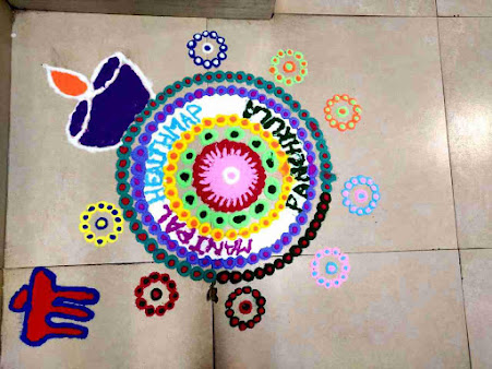 Af1qipmlplj4ymyuvjtmdejdexmiei7xignqtesoymuw=s451 K No