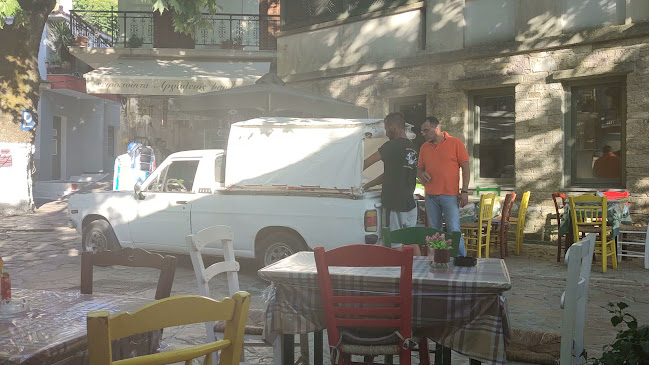 Plateia, Πλάτανος 832 00