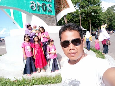 Photos of Teluk Sukadana