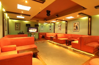 Photos of Evergreen Hotel