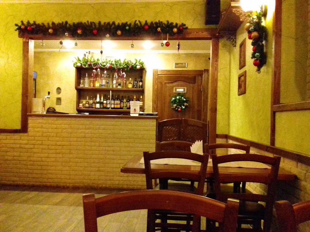 ресторан клен в курске. старый клен курск. кафе старый парк курск. английский паб в курске. добролюбова 24 курск.