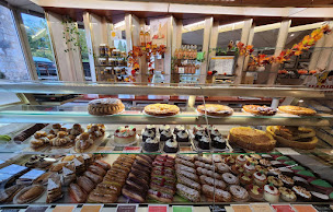 Photo n°26 de Boulangerie Patisserie Collet à Saint-Germain-des-Prés (Boulangerie)