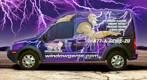 Window Genie of Champaign Logo