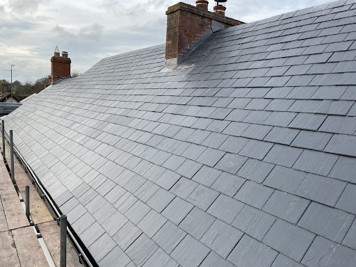 Tombs Roofing - Visual